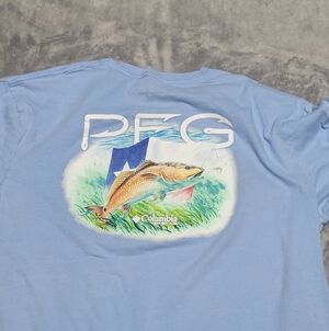Columbia PFG Performance Texas Fishing Gear Graphic Tshirt Men XL Light Blue